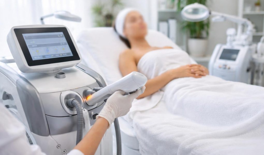 clinique-moderne-equipement-esthetique-machine